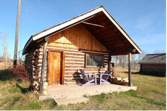 Flying U Ranch Hotel Seventy Mile House Esterno foto