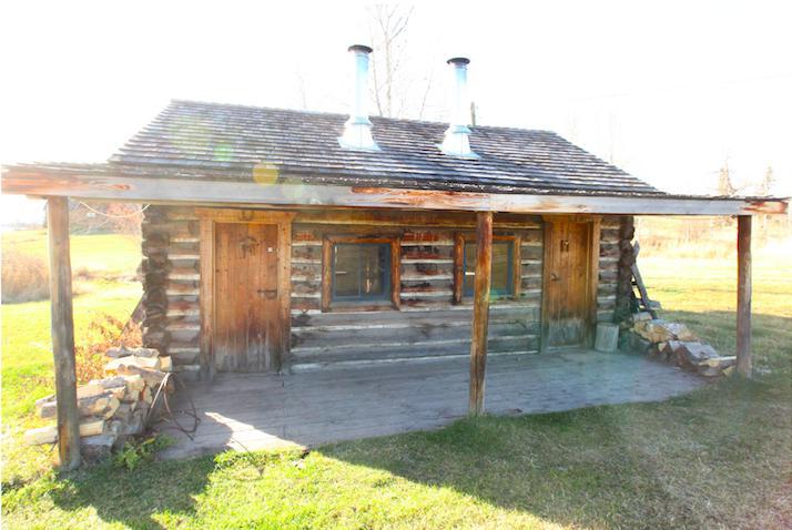 Flying U Ranch Hotel Seventy Mile House Esterno foto