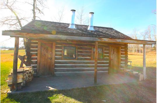 Flying U Ranch Hotel Seventy Mile House Esterno foto